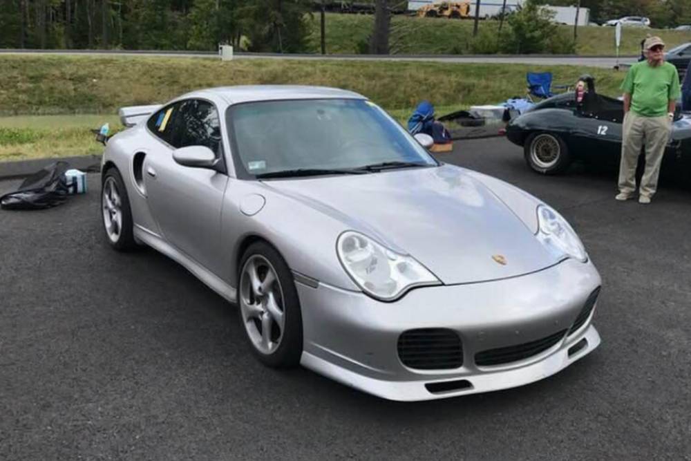 https://autogreeknews.gr/wp-content/uploads/2022/11/Porsche-911-996-1.jpg