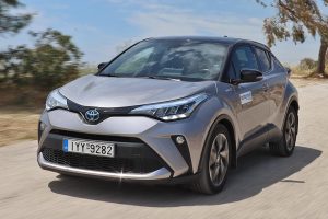 Toyota-C-HR-1.8-Hybrid-1