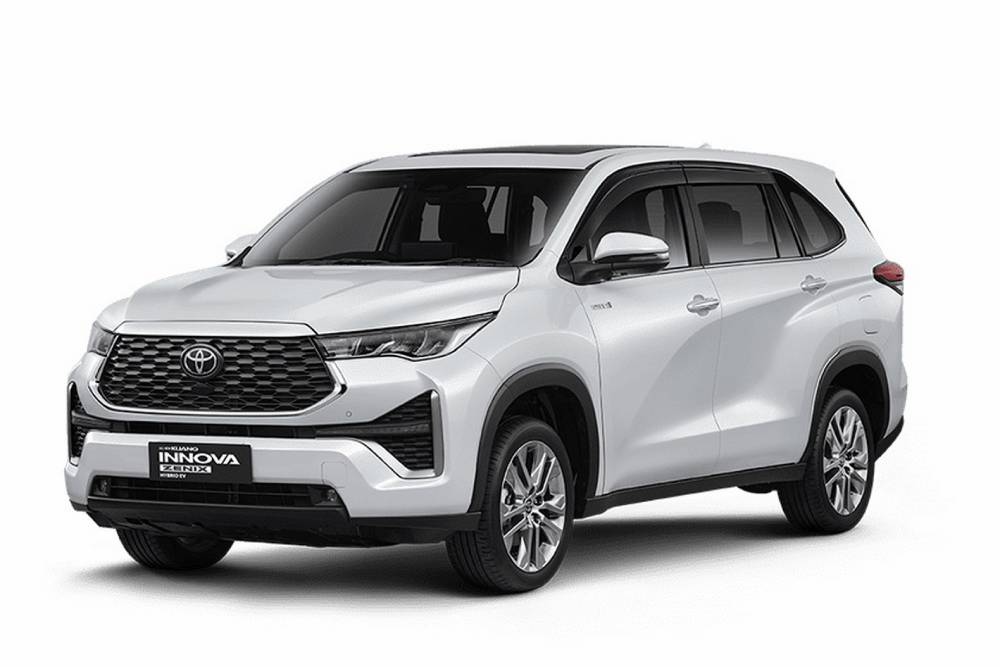 https://autogreeknews.gr/wp-content/uploads/2022/11/Toyota-Innova-Zenix-Indonesia-17.jpg
