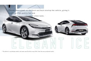 Toyota-Prius-Modellista-Elegant-Ice-1