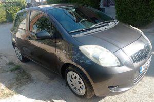 Toyota-Yaris-325000-km-(4)