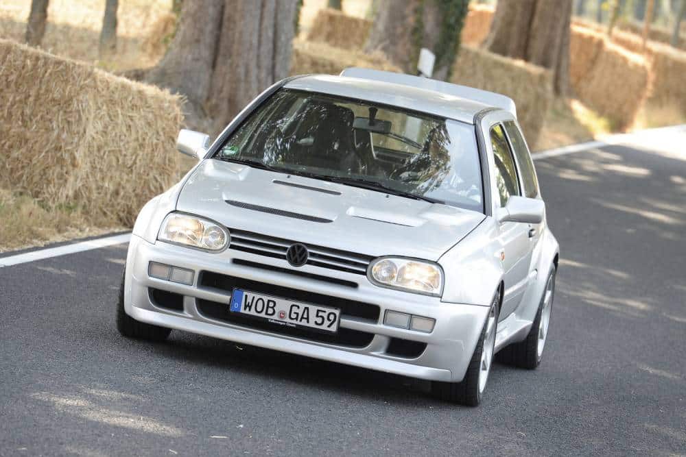 https://autogreeknews.gr/wp-content/uploads/2022/11/VW-Golf-III-A59-Rallye-Prototype-2.jpg