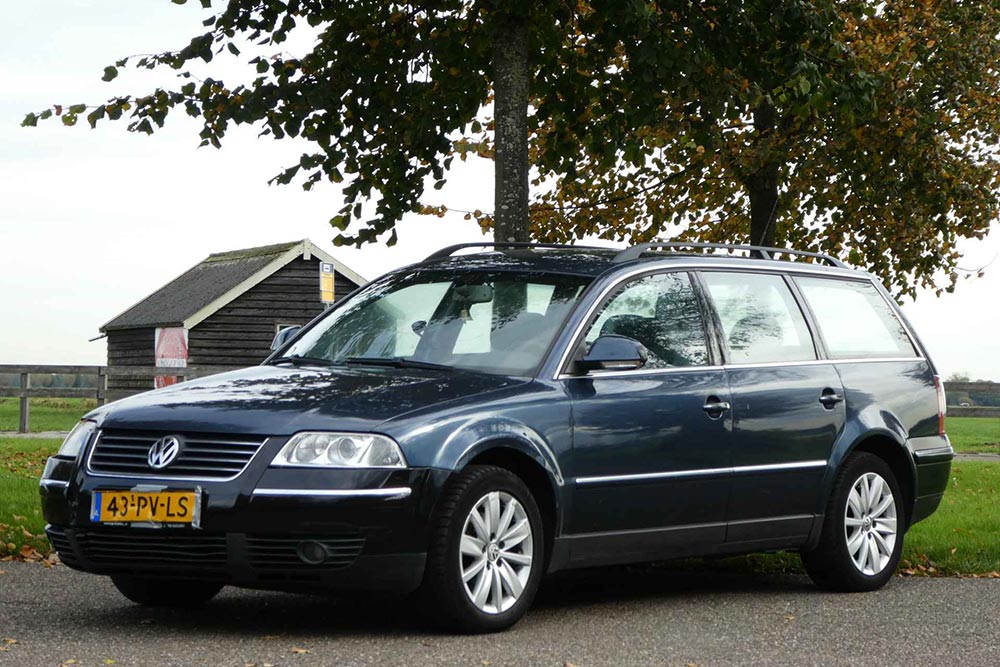 https://autogreeknews.gr/wp-content/uploads/2022/11/VW_Passat_Variant_TDI_2005-1.jpg