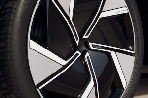 Volvo-EX90-teaser-(3)