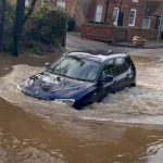 a-vauxhall-insignia-can-t-cross-a-flooded-ford-get (1)