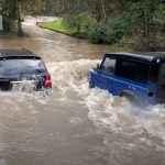 a-vauxhall-insignia-can-t-cross-a-flooded-ford-get (2)