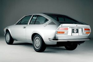 alfa_romeo_alfetta_gt_4