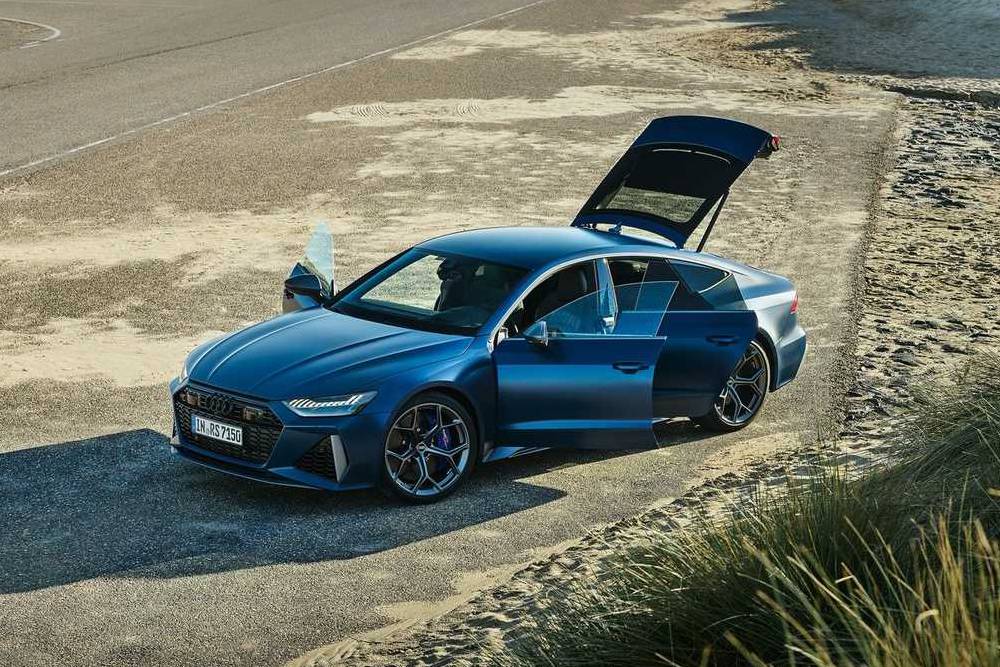 https://autogreeknews.gr/wp-content/uploads/2022/11/audi-rs7-sportback-performance-5.jpg