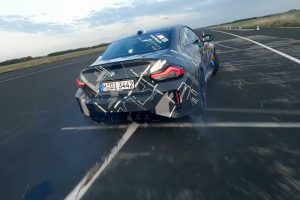 did-bmw-just-invent-the-virtual-future-of-racing-a (3)