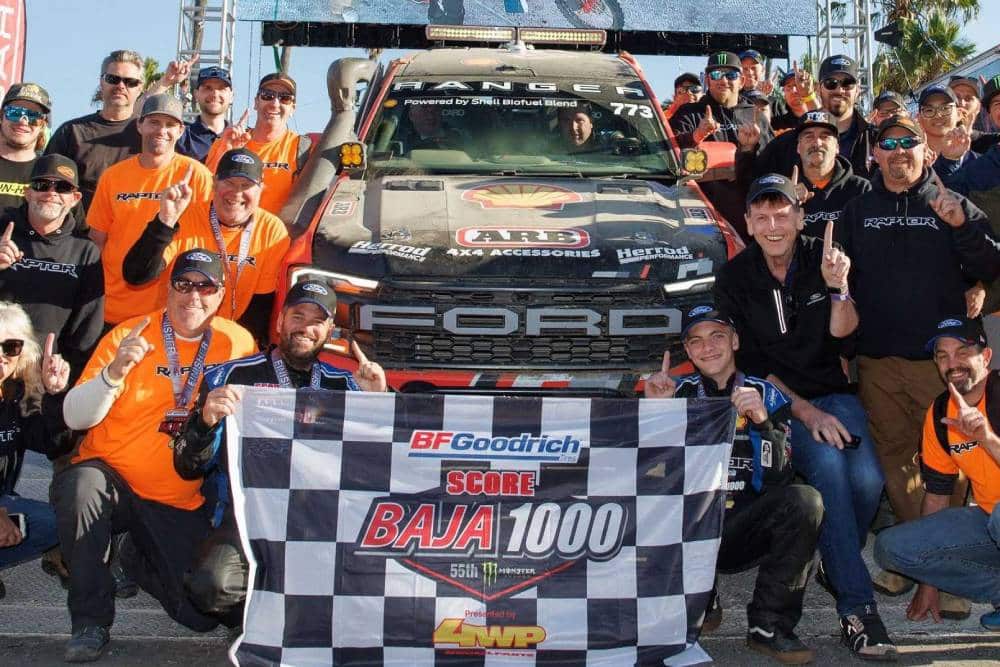 https://autogreeknews.gr/wp-content/uploads/2022/11/ford-ranger-raptor-for-2022-baja-1000-15.jpg