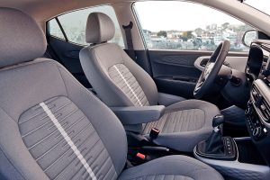 hyundai-i10-interior front