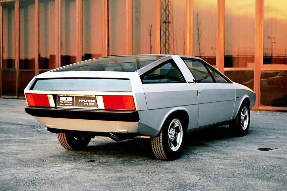 https://autogreeknews.gr/wp-content/uploads/2022/11/hyundai_pony_coupe_concept_4.jpg