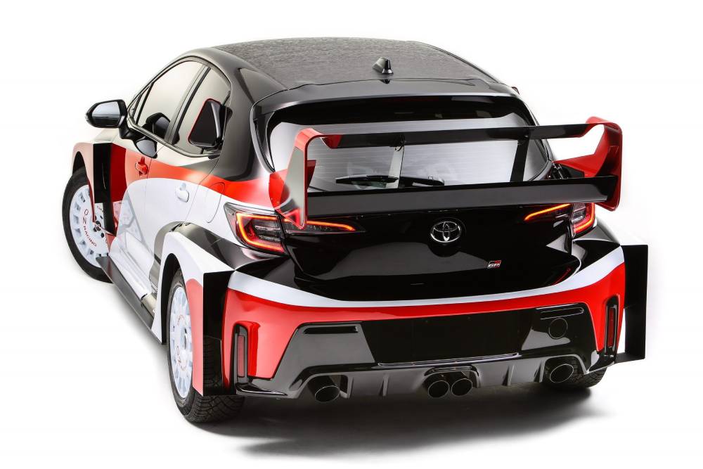 https://autogreeknews.gr/wp-content/uploads/2022/11/new-toyota-gr-corolla-rally-concept-puts-on-a-stat-6.jpg