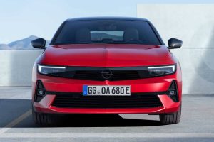opel-astra-sports-tourer-electric-2023 (4)