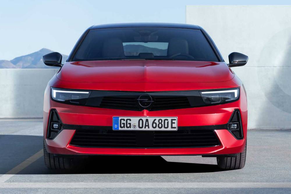 https://autogreeknews.gr/wp-content/uploads/2022/11/opel-astra-sports-tourer-electric-2023-4.jpg