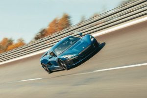 rimac-nevera-nails-258-mph-412-kph-top-speed-claim (1)