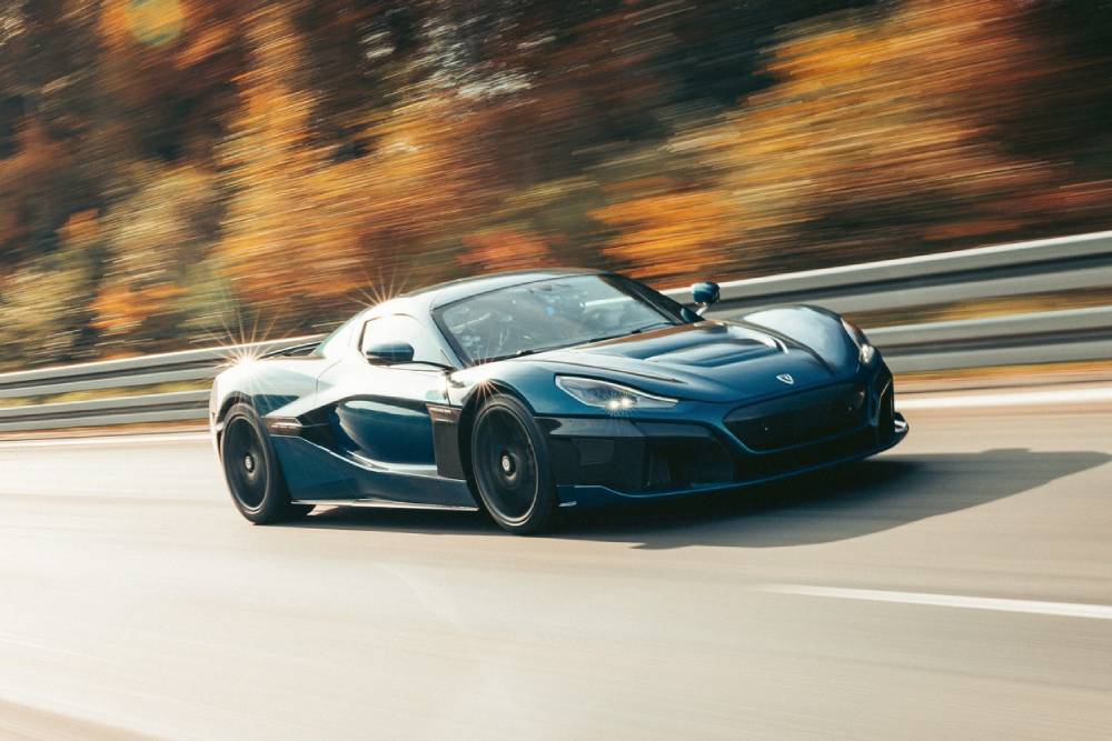 https://autogreeknews.gr/wp-content/uploads/2022/11/rimac-nevera-nails-258-mph-412-kph-top-speed-claim.jpg