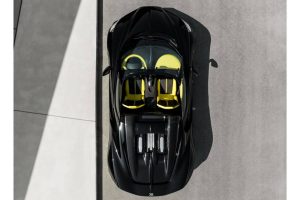 the-bugatti-w16-mistral-has-made-its-middle-easter (10)