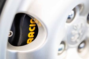 tolman-edition-peugeot-205-gti