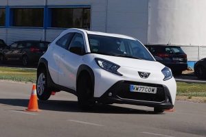 toyota aygo x moose test