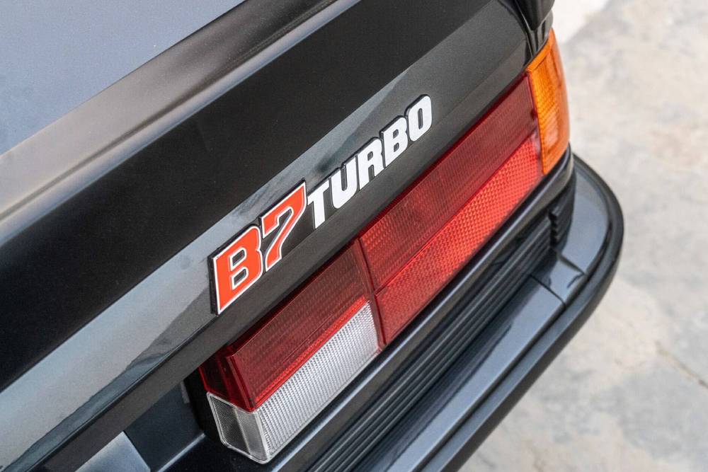 https://autogreeknews.gr/wp-content/uploads/2022/12/1986-alpina-b7-coupe-turbo-18.jpg