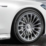 2023-mercedes-amg-s-63-e-performance (10)