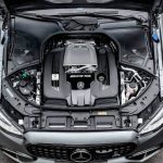 2023-mercedes-amg-s-63-e-performance (16)