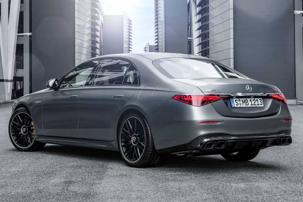 https://autogreeknews.gr/wp-content/uploads/2022/12/2023-mercedes-amg-s-63-e-performance-22.jpg