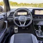 2023-volkswagen-t-roc-cabriolet-edition-grey-has-s (9)