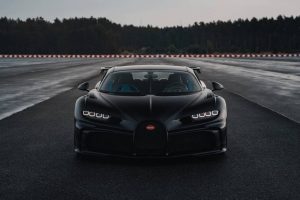Bugatti-Chiron-Pur-Sport-Drifting-The-C-10
