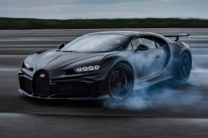 Bugatti-Chiron-Pur-Sport-Drifting-The-C-2