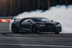 Bugatti-Chiron-Pur-Sport-Drifting-The-C-6
