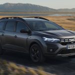 DACIA-Jogger-HYBRID-140-(7)-(002)
