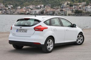 Ford-Focus-1.5-TDCi-2015-rear