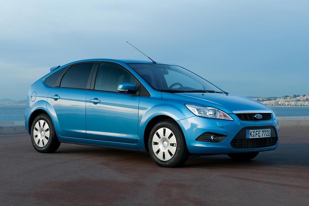 https://autogreeknews.gr/wp-content/uploads/2022/12/Ford-Focus-II-6.jpg