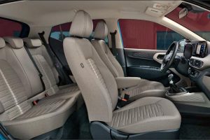 Hyundai-i10-interior-side