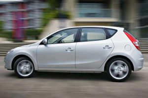 Hyundai-i30-2008-(3)