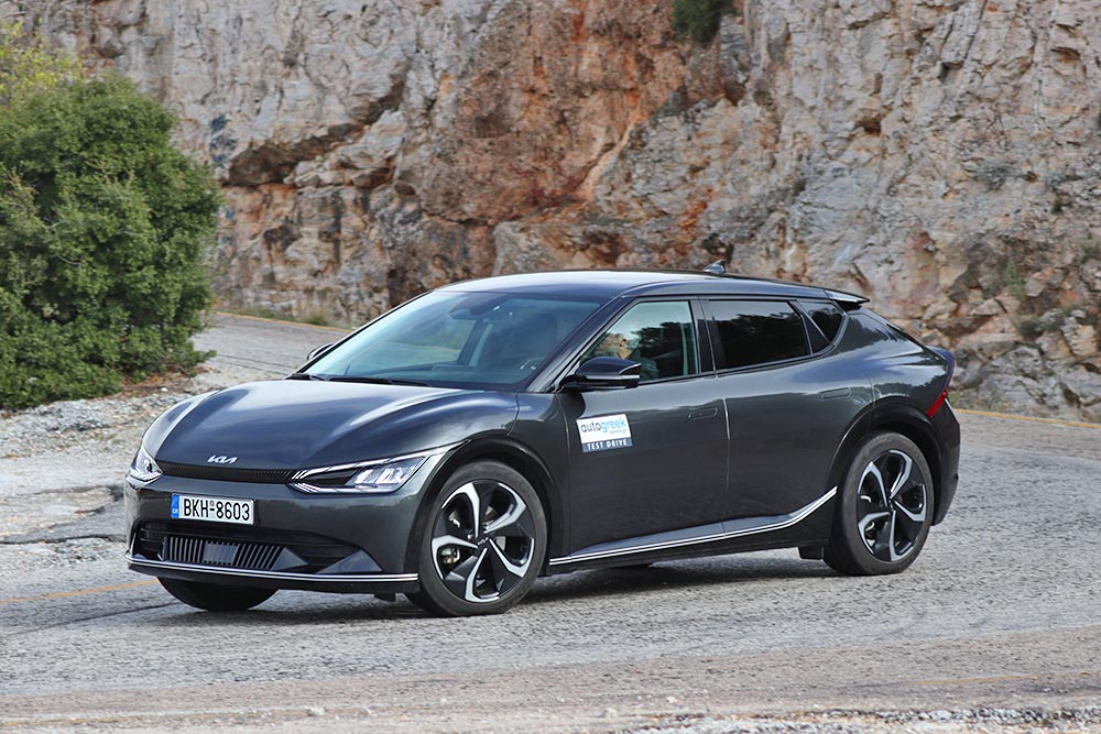 https://autogreeknews.gr/wp-content/uploads/2022/12/Kia-EV6-229-HP-25.jpg