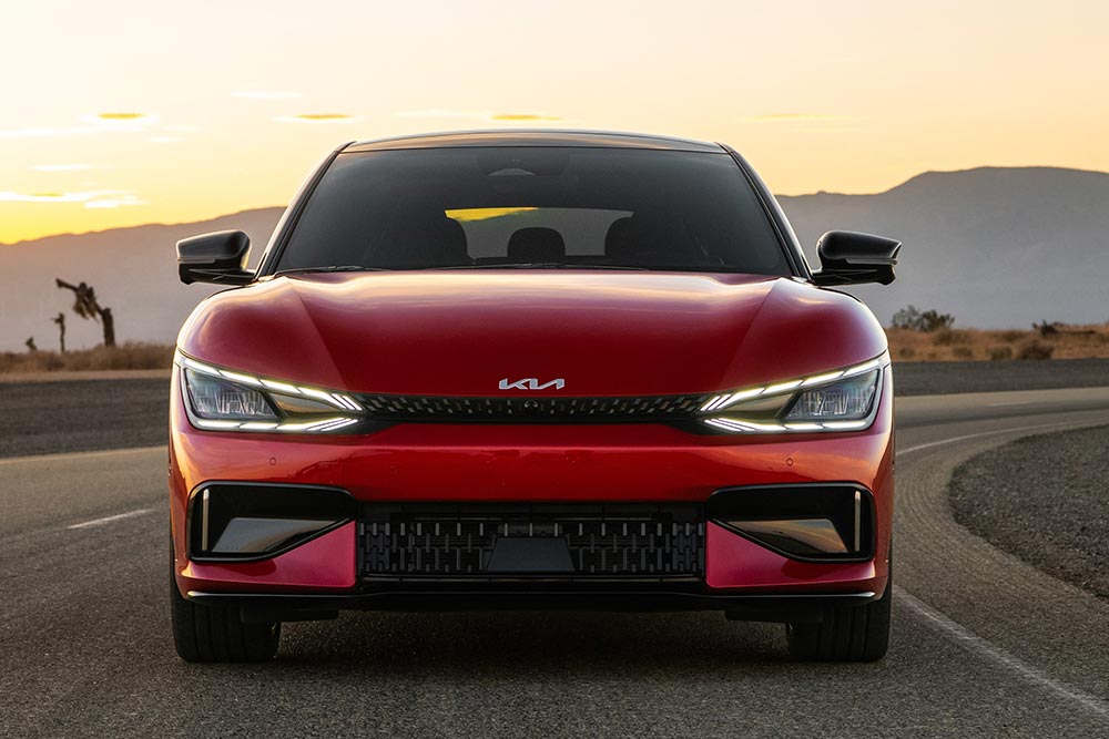 https://autogreeknews.gr/wp-content/uploads/2022/12/Kia-EV6-GT-Drive-6.jpg