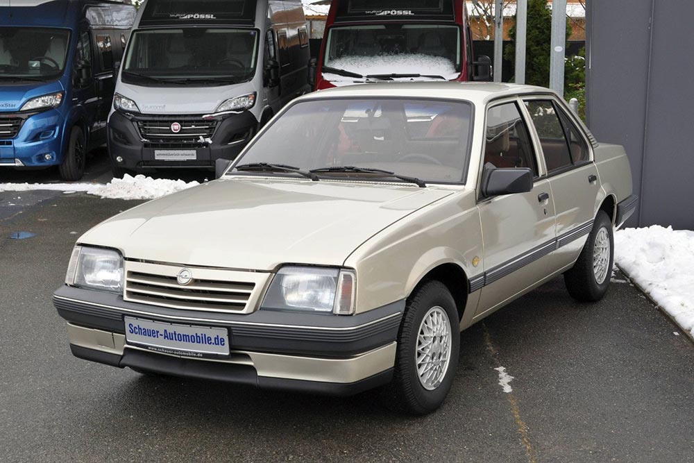 https://autogreeknews.gr/wp-content/uploads/2022/12/Opel-Ascona-1987-10.jpg