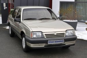 Opel-Ascona-1987-(11)