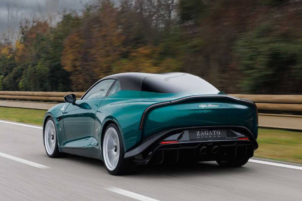 https://autogreeknews.gr/wp-content/uploads/2022/12/alfa-romeo-giulia-swb-zagato-5.jpg
