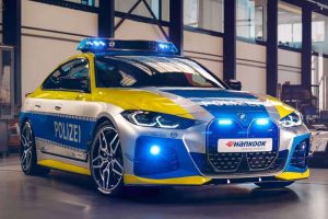 bmw-i4-by-ac-schnitzer-tune-it-safe–polizeifahrze (13)
