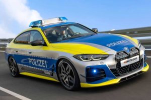 bmw-i4-by-ac-schnitzer-tune-it-safe–polizeifahrze (2)
