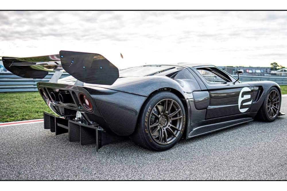 https://autogreeknews.gr/wp-content/uploads/2022/12/gt1-ford-gt-1500hp-07.jpg