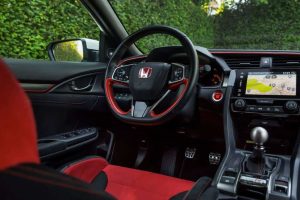 max-verstappen-s-civic-type-r-gt-back-on-the-marke (10)