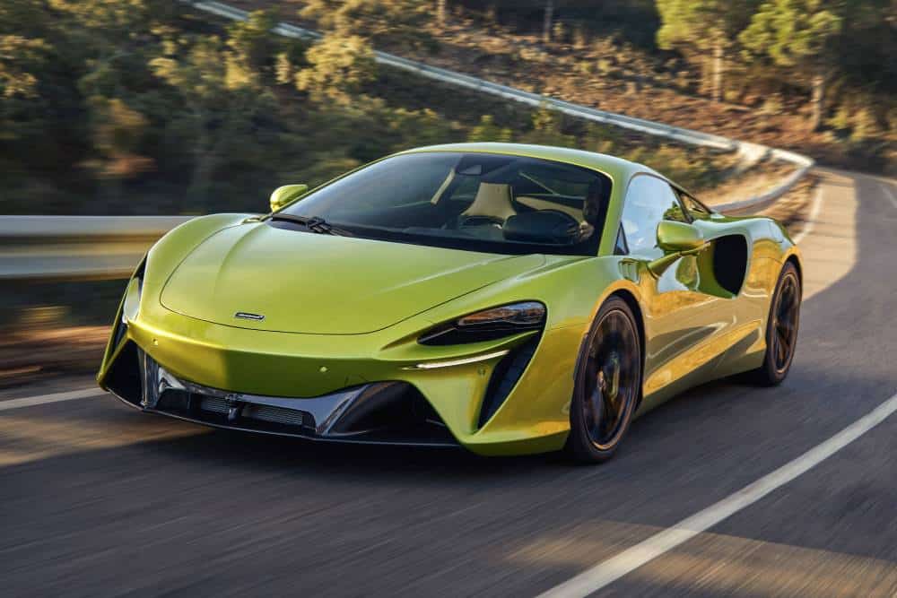 https://autogreeknews.gr/wp-content/uploads/2022/12/mclaren_artura_76.jpg