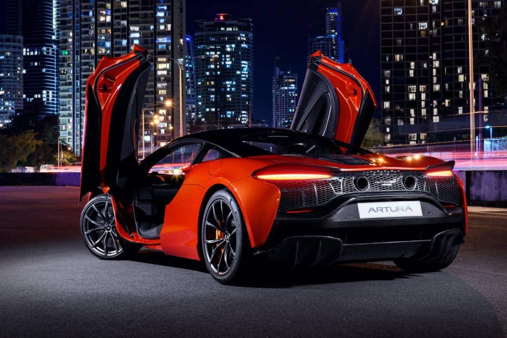 https://autogreeknews.gr/wp-content/uploads/2022/12/mclaren_artura_96.jpg