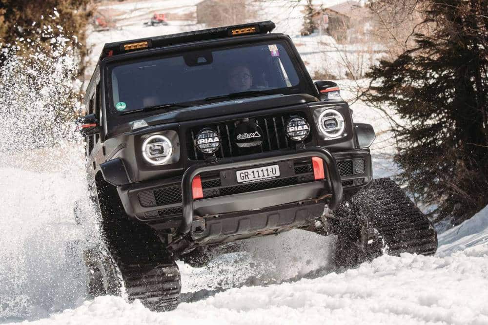 https://autogreeknews.gr/wp-content/uploads/2022/12/mercedes-g500-on-caterpillar-tracks-by-delta-4x4-9.jpg