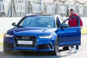 messi audi rs 6 02